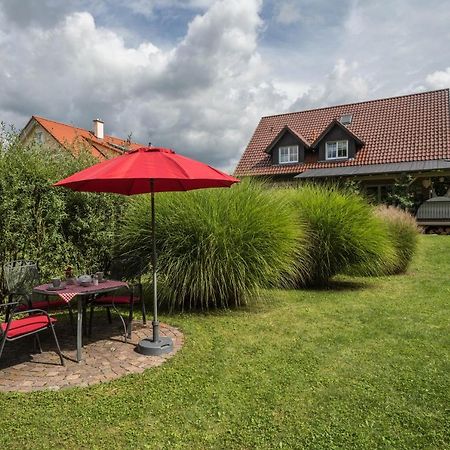 Ferienwohnung Lilian Meckenbeuren Exterior foto